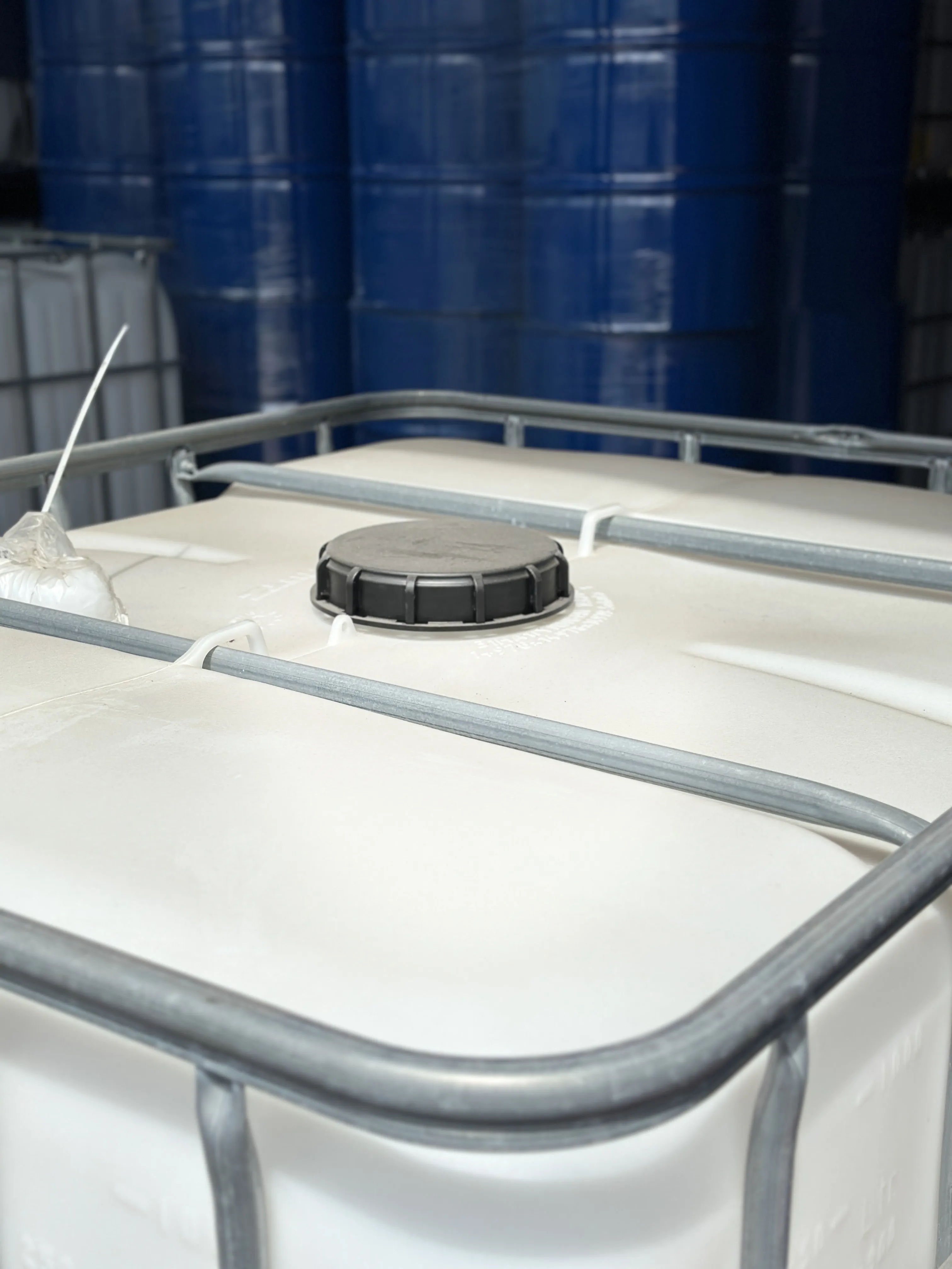 IBC-Container 1000l Rebottled von 2022 auf Stahlrahmenpalette 150mm Deckel ohne Gefahrgutzulassung diverse Ausführungen