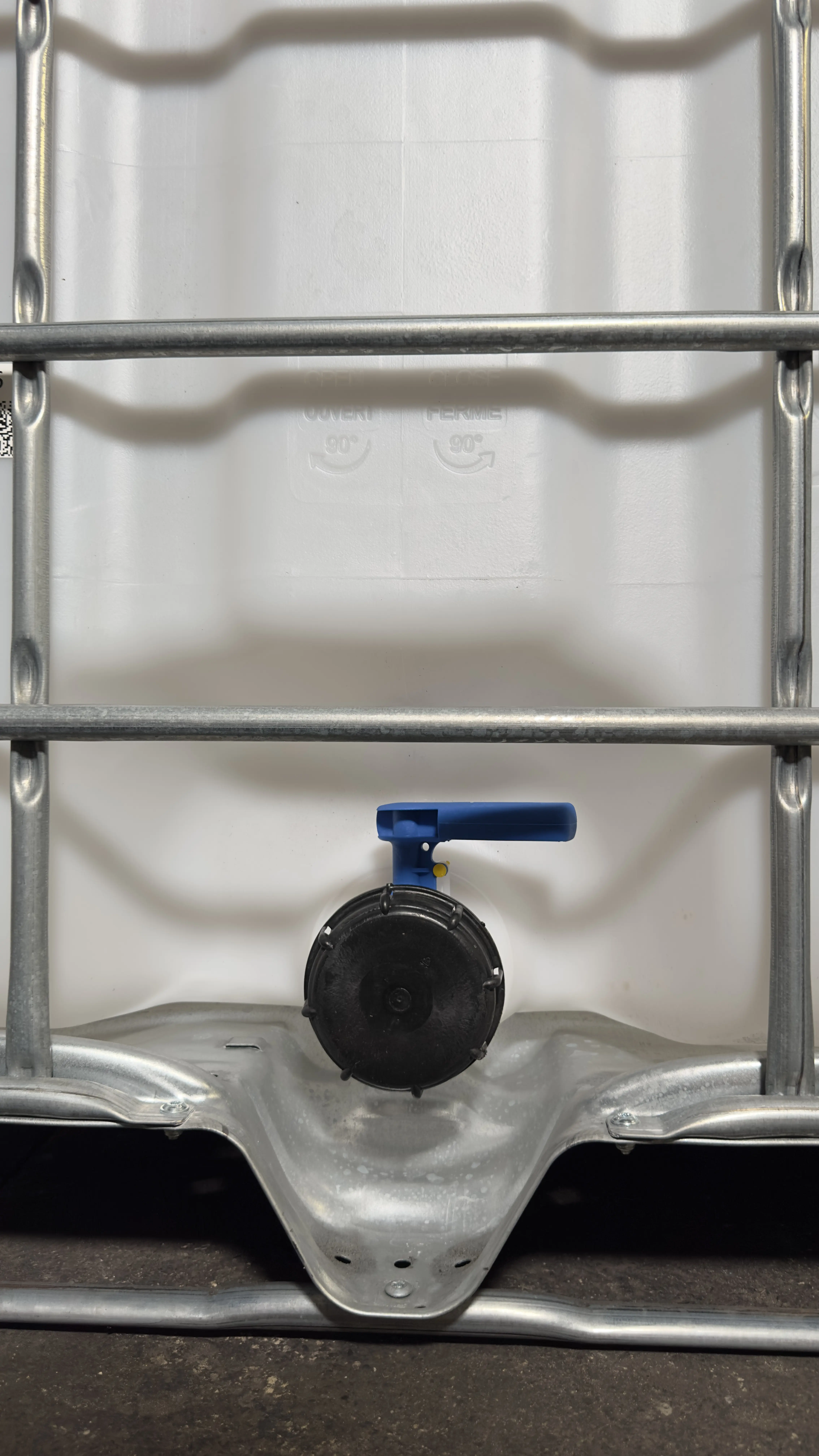 IBC-Container 1000l mit neuem Innenbehälter auf Stahlrahmenpalette 225mm Deckel mit Lebensmittelzulassung und 3-Zoll-Auslauf