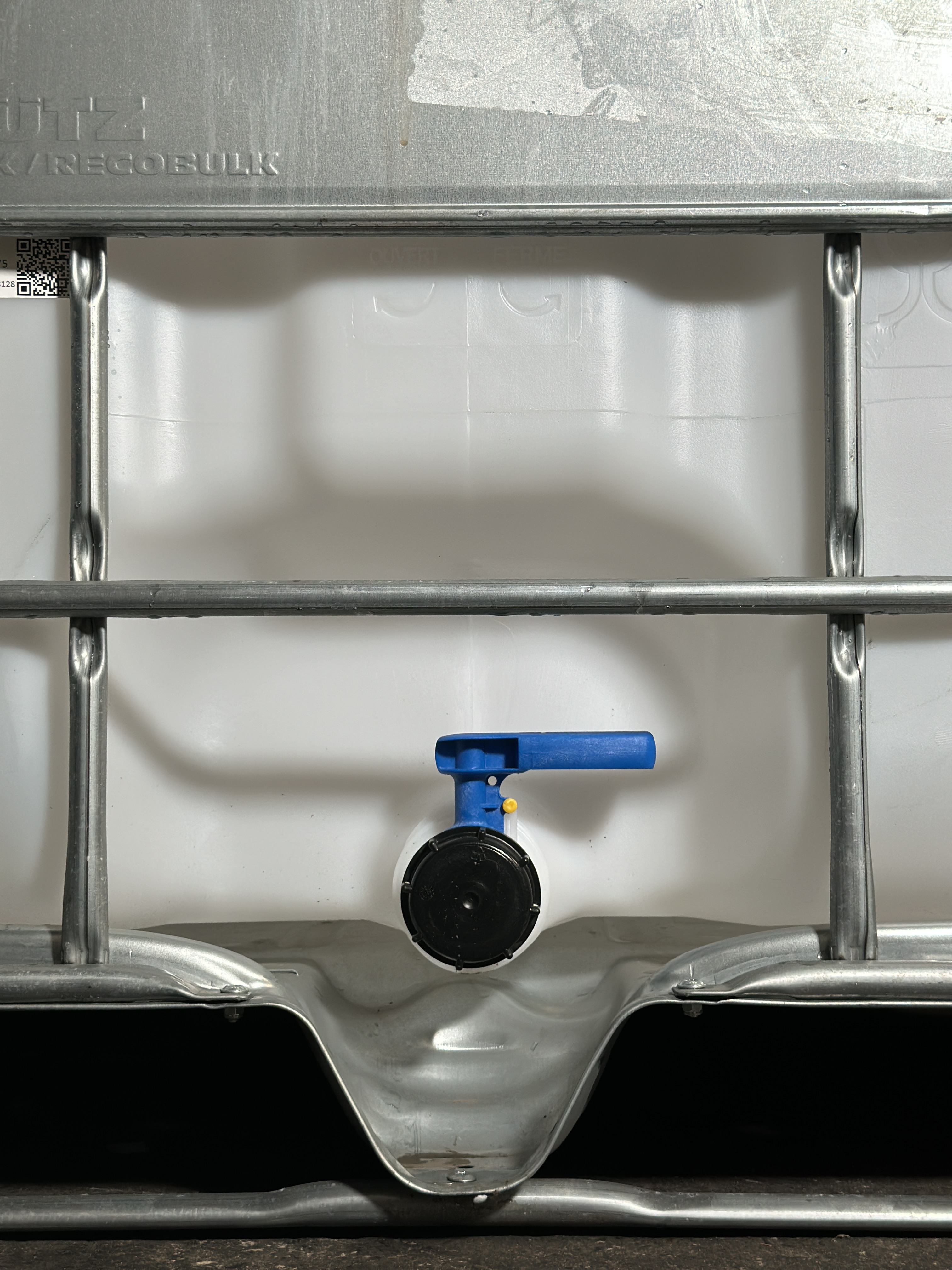 IBC-Container 1000l mit neuem Innenbehälter auf Stahlrahmenpalette 225mm Deckel mit Lebensmittelzulassung und 2-Zoll-Auslauf