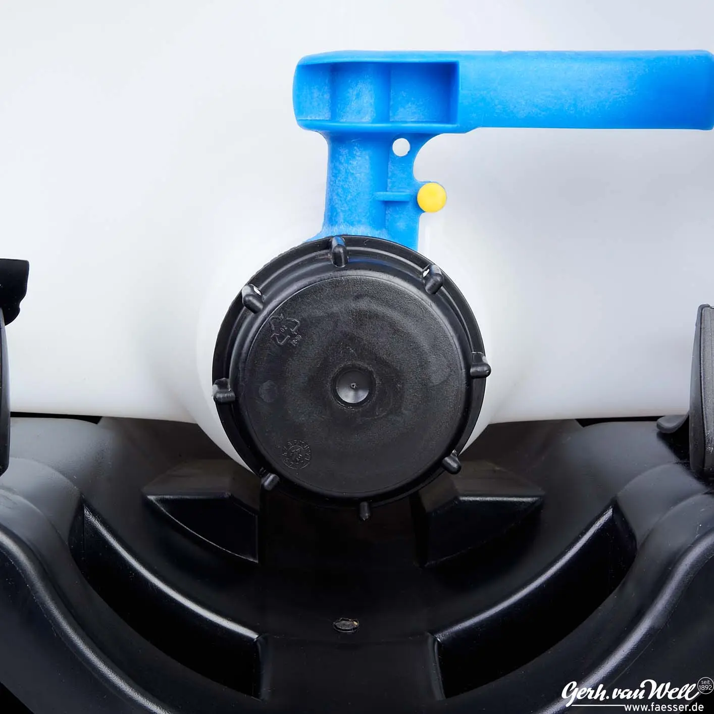 IBC-Container 1000l mit neuem Innenbehälter auf Kunststoffpalette 150mm Deckel mit Lebensmittelzulassung