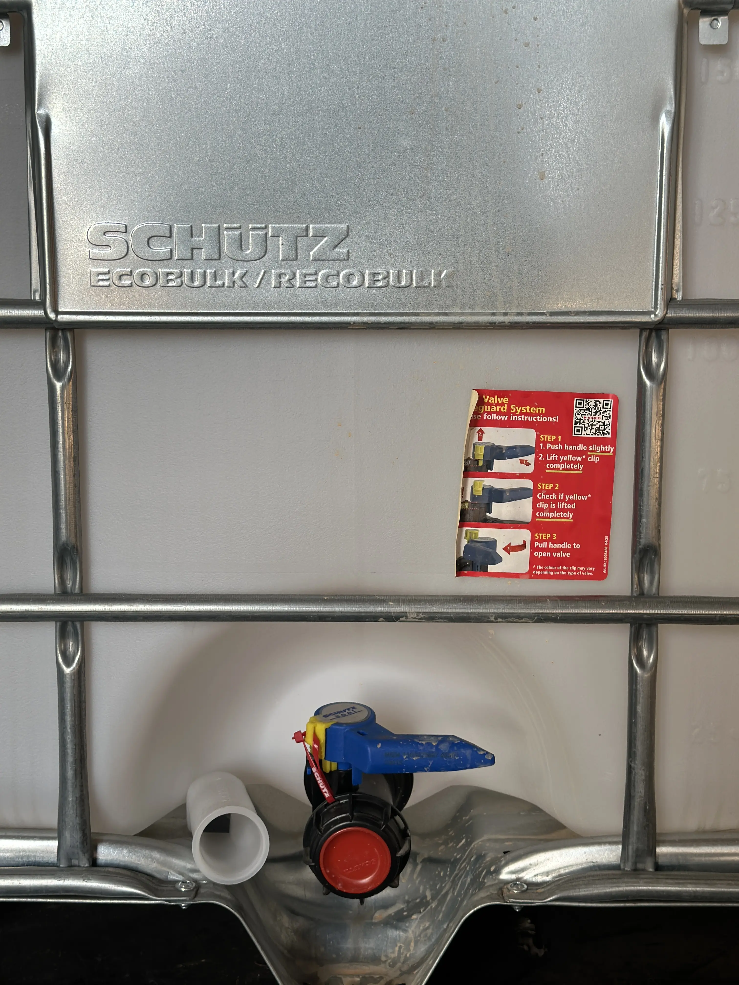 IBC-Container 1000l neu auf Stahlrahmenpalette 150mm Deckel mit Entgasung (Schütz) 