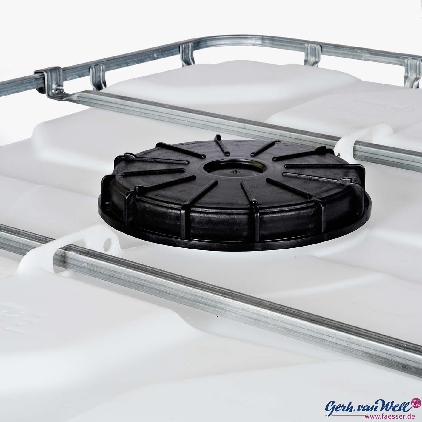 IBC-Container 1000l neu auf Kunststoffpalette 225mm Deckel mit Gefahrgutzulassung mit 2'' Zoll Auslauf